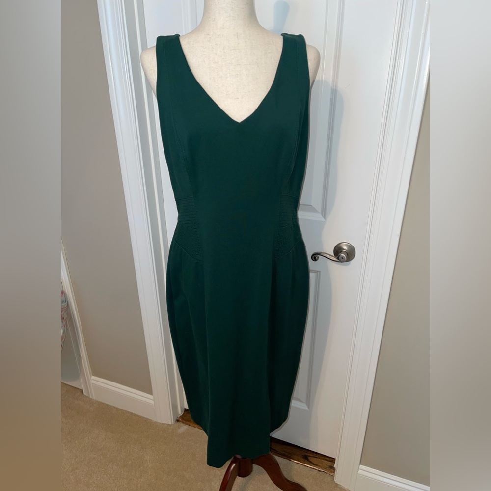 White House Black Market Deep Green V-Neck Sheath Dress